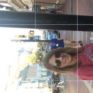 Meet your Posher, Laura